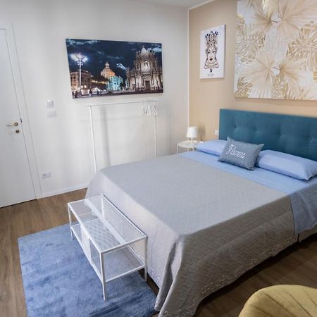 Filomena Charme Luxury Apartment Catania Bagian luar foto